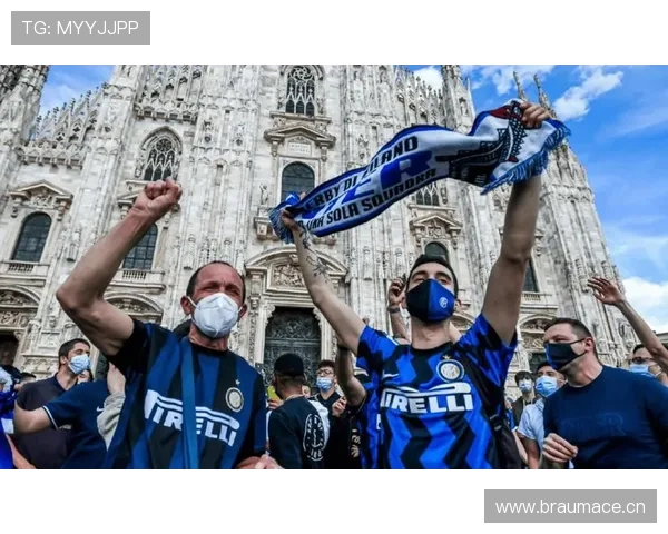 国际米兰队展位：深入了解俱乐部背后故事与传奇球星的展示平台